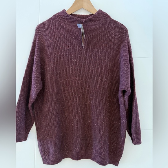 BNWT Denver Hayes 3/4 Sleeve Burgundy Sweater, size large. - Picture 2 of 9